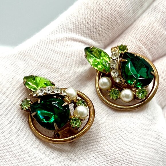 Juliana D&E Gold Light Dark Green Drop Rhinestone Cluster Bracelet Earrings Set - Picture 6 of 11